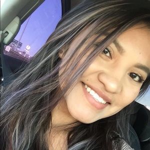 Meet your Posher, Shania